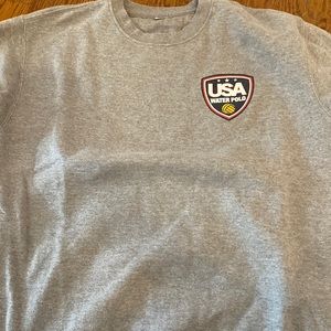 USA Waterpolo size medium crewneck